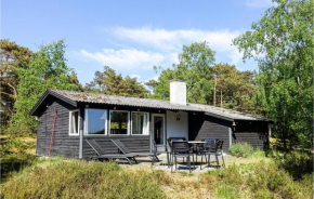 3 Bedroom Cozy Home In Nexø, Vester Sømarken